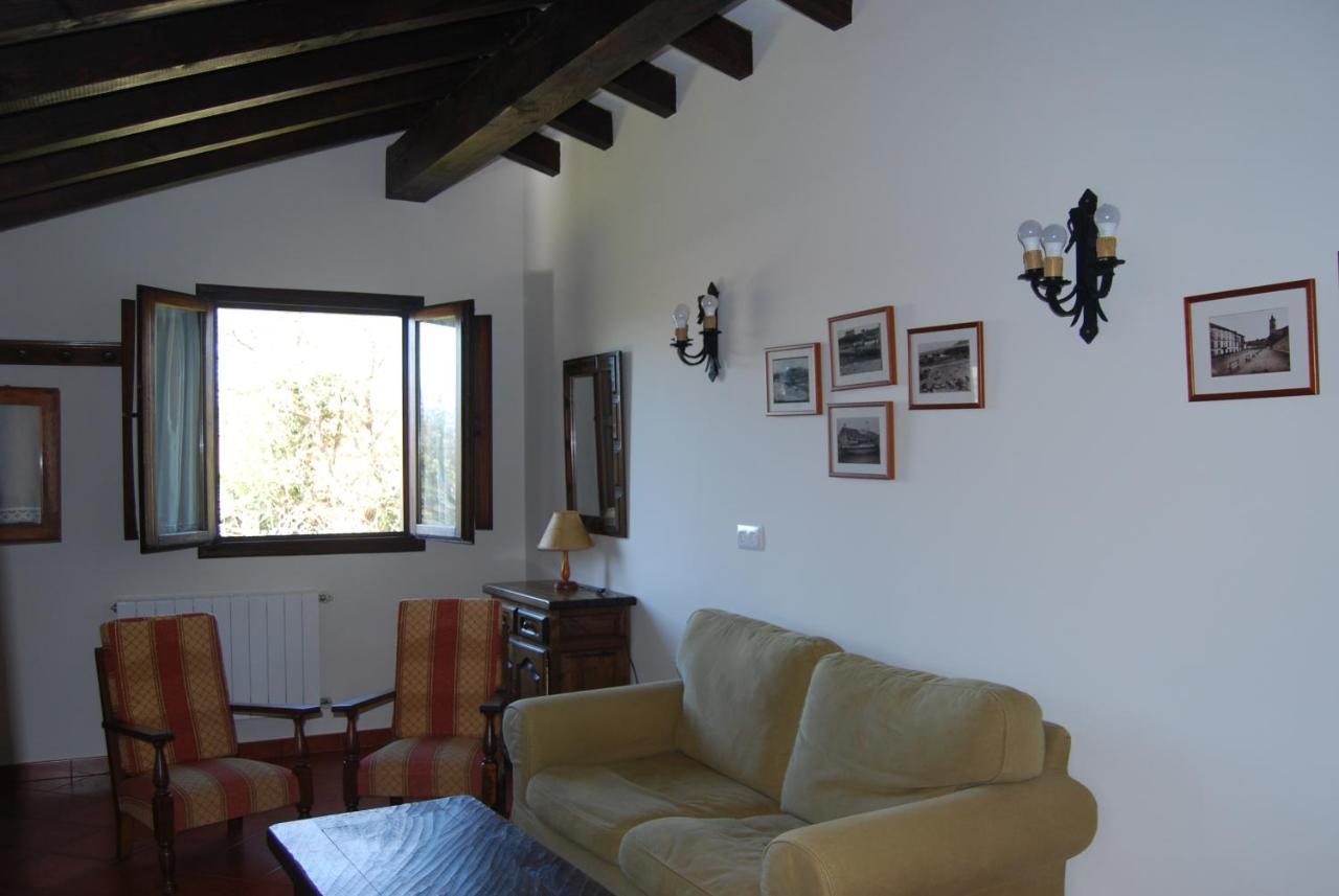 Apartamentos El Perujo Comillas Exteriör bild