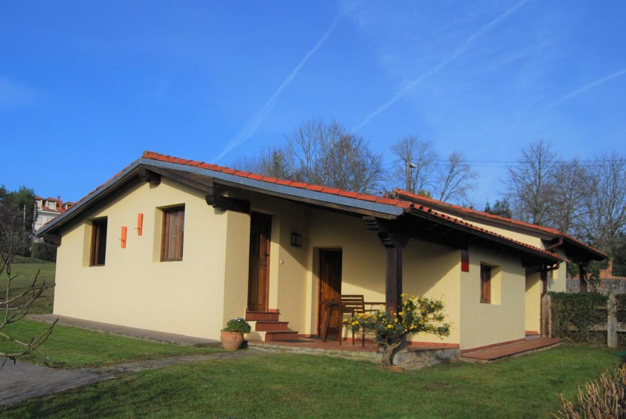 Apartamentos El Perujo Comillas Exteriör bild